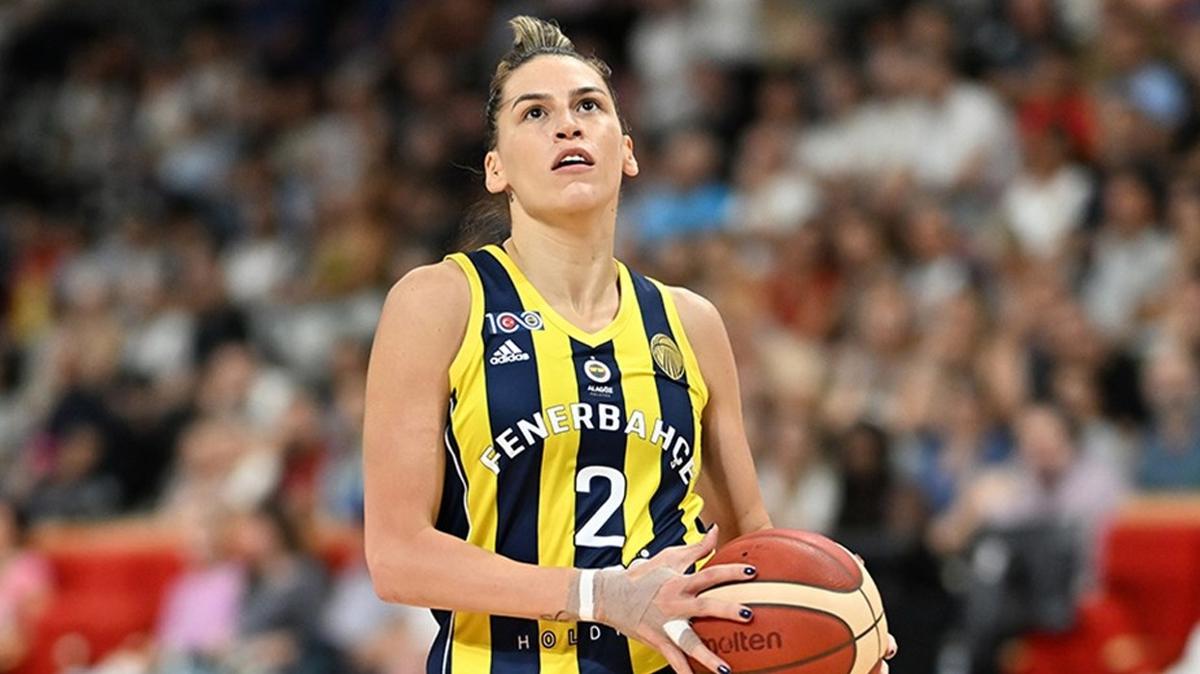 Tarihe geen transfer! Fenerbahe'den WNBA'in yolunu tuttu