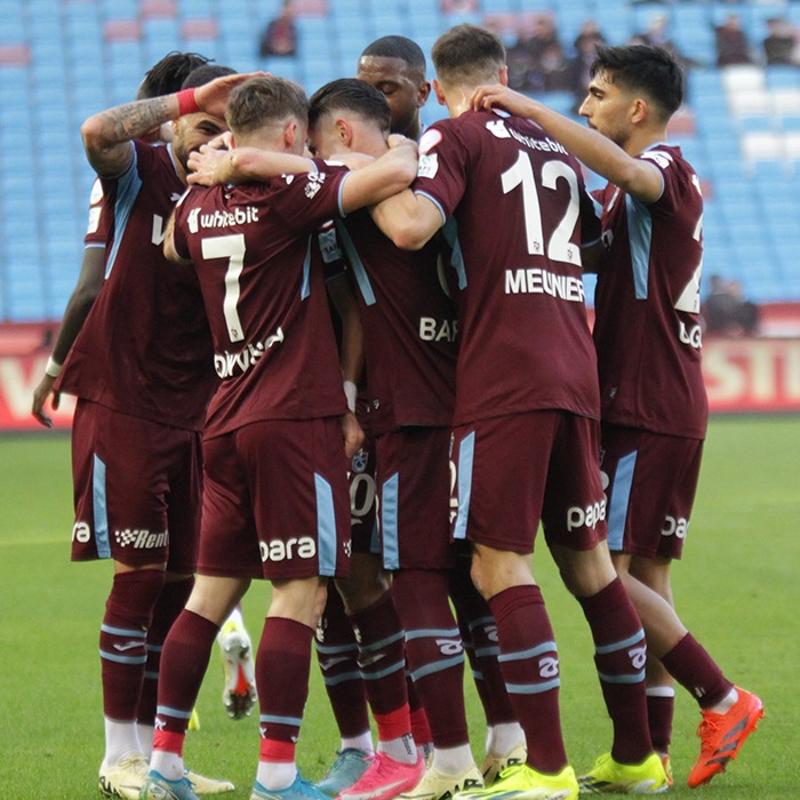 MA SONUCU: Trabzonspor 1-0 Adana Demirspor