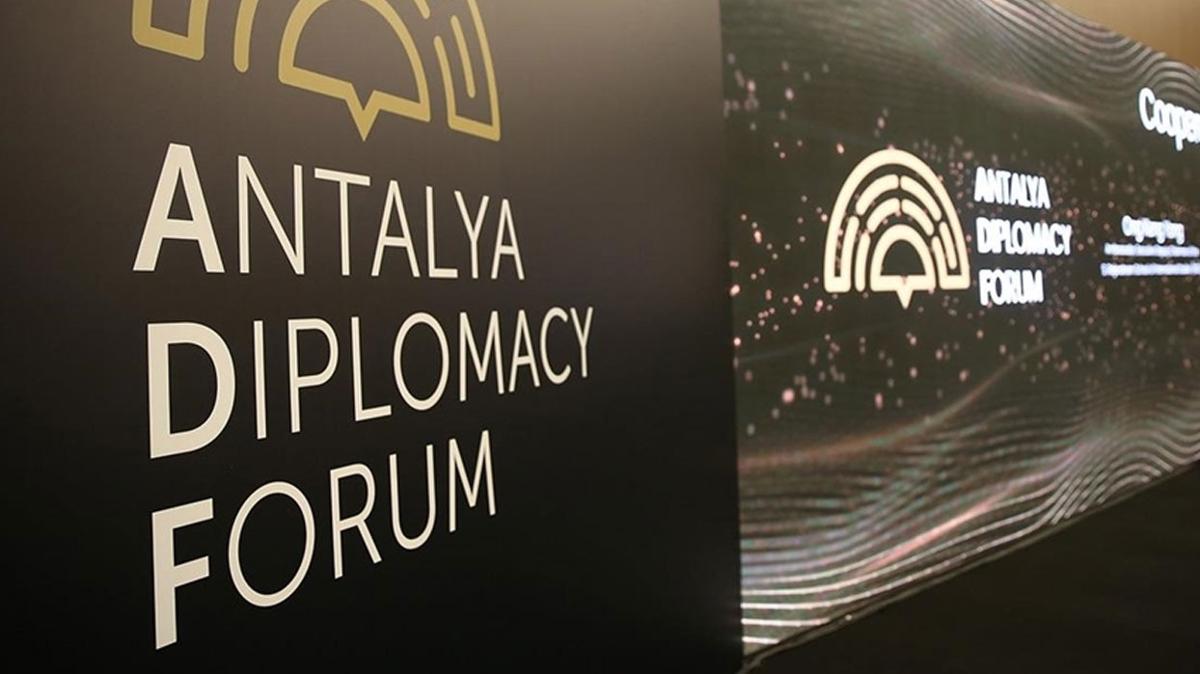 3'nc Antalya Diplomasi Forumu, 1 Mart'ta balyor