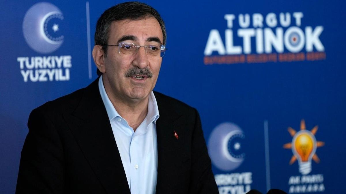 Cumhurbakan Yardmcs Ylmaz deiim rzgarna dikkat ekti... 'Turgut bakanmz, Ankara'nn sermayesine sermaye ekleyecek'