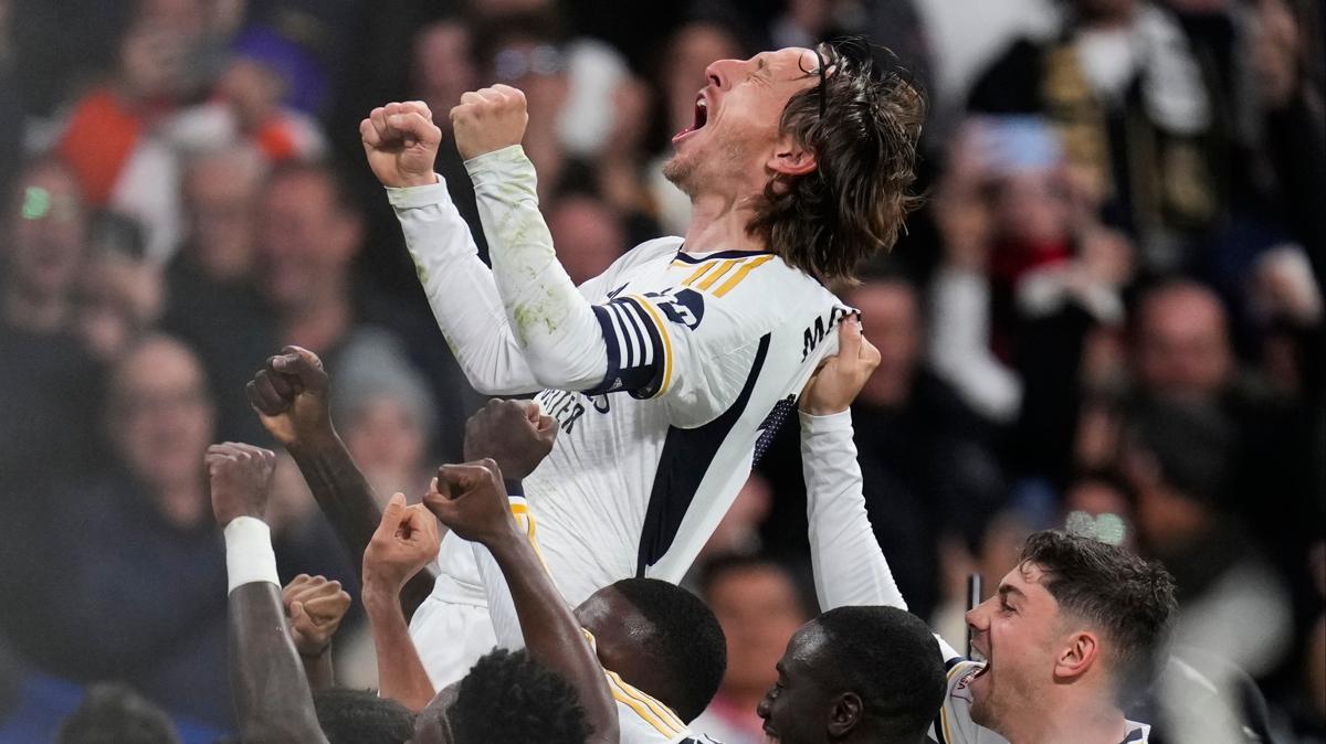 Real Madrid'e Luka Modric can verdi!