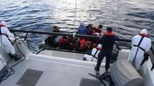 57 düzensiz göçmen Balıkesir'in Ayvalık açıklarında yakalandı