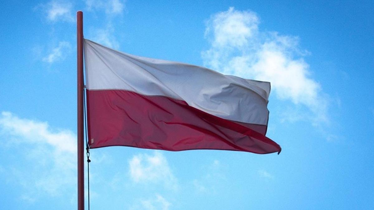 Polonya, dondurulan AB fonlarndan geri alaca miktar belli oldu