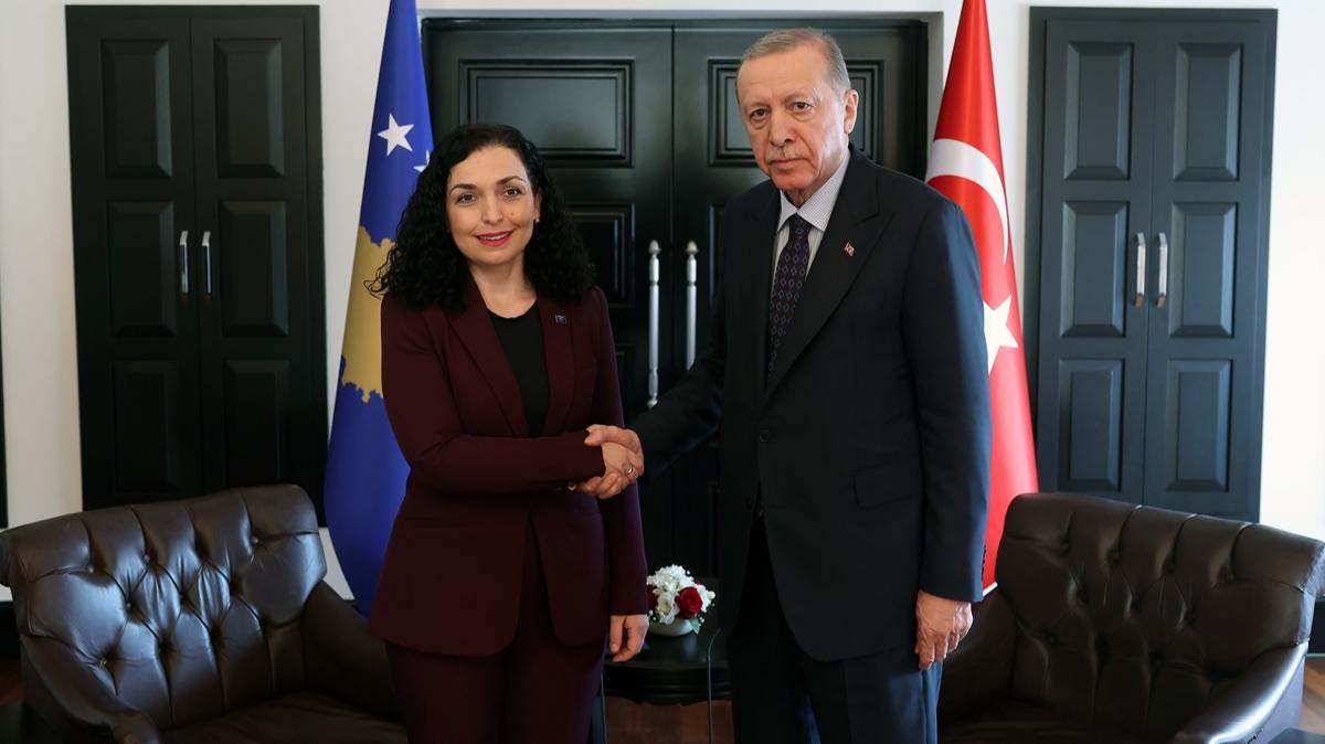 Bakan Erdoan Kosova Cumhurbakan ile grt