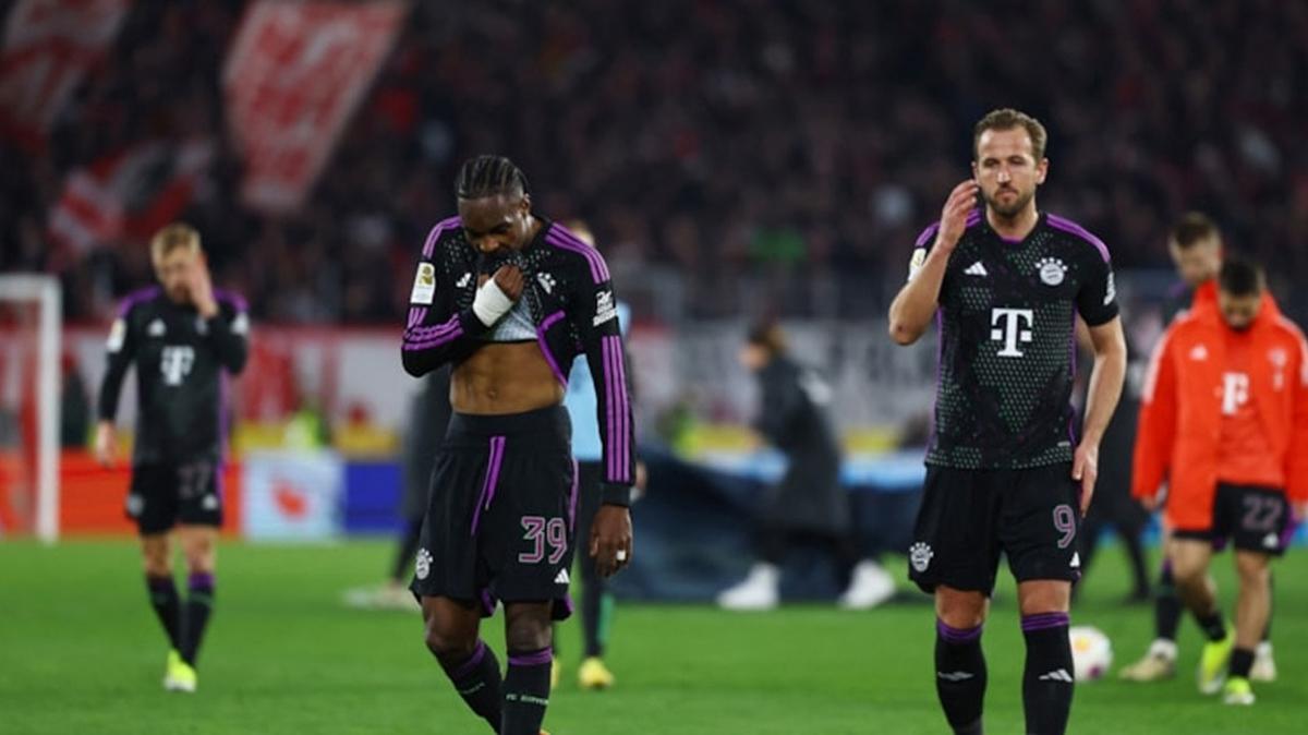 Bayern Mnih yine puan kaybetti