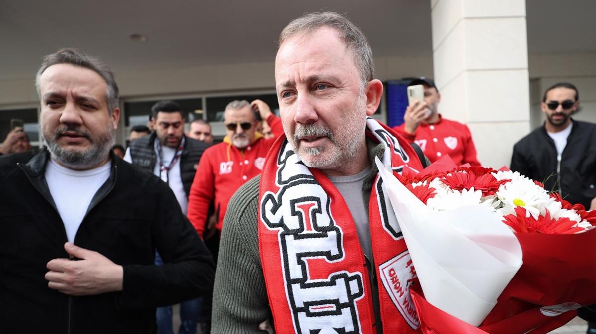 Ve bir devrin sonu! Sergen Yaln'n dnyas resmen bana ykld...