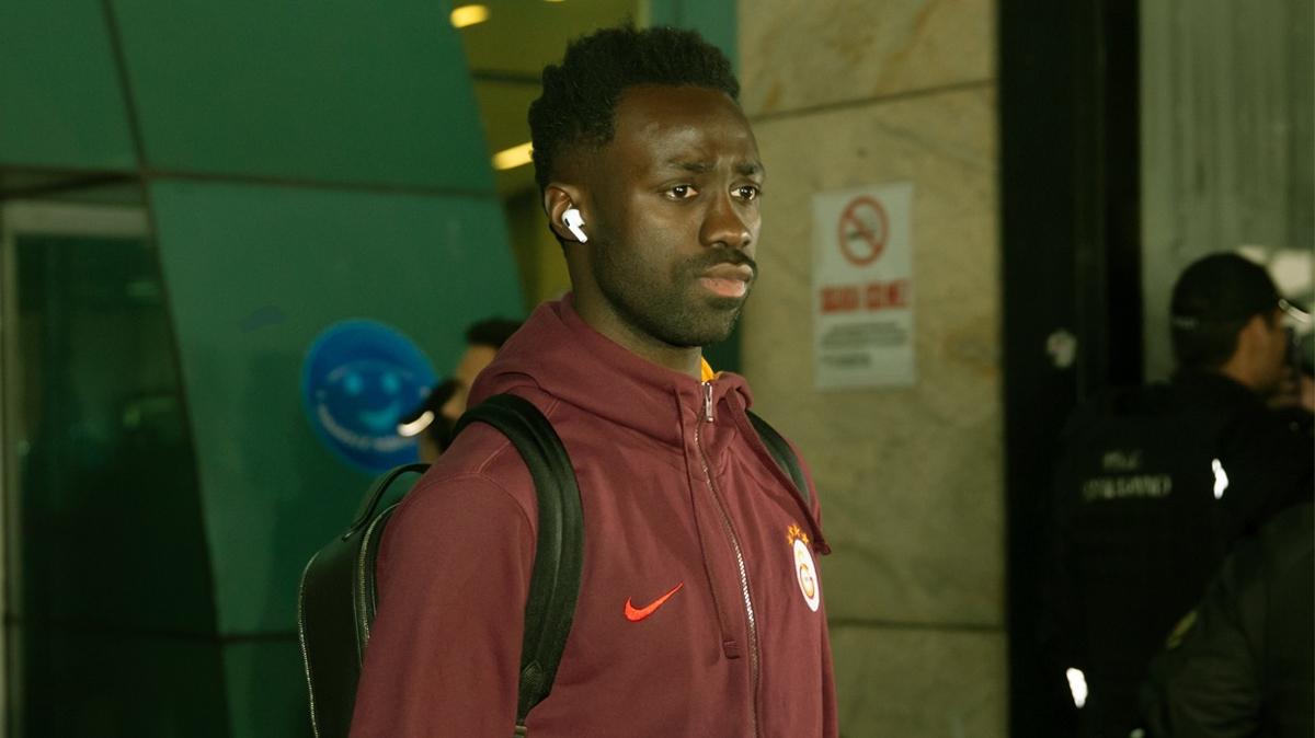 Elveda Davinson Sanchez! Galatasaray'da ayrl resmen duyurdular...