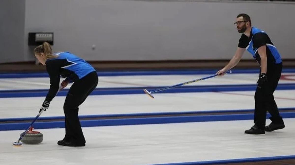 Curling'de ampiyon Ukrayna