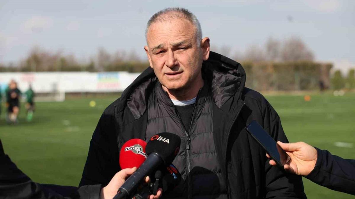 Konyaspor Teknik Direktr Fahrudin Omerovic: Kazanrsak bile bu lig bitmi diyemeyiz