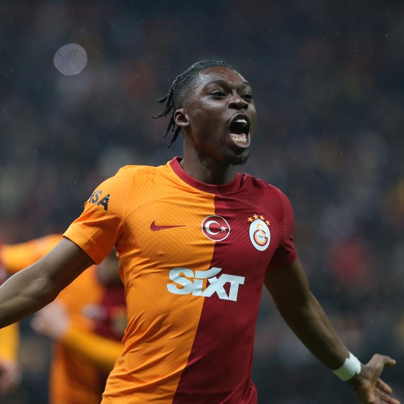 Galatasaray, aykur Rizespor karsnda ilkleri yaad