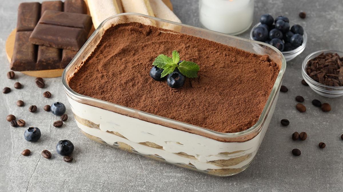 Buram buram kahve kokan tiramisu tarifi! En pratik tatl