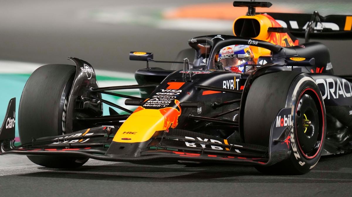 Suudi Arabistan Grand Prix'inde kazanan Max Verstappen!
