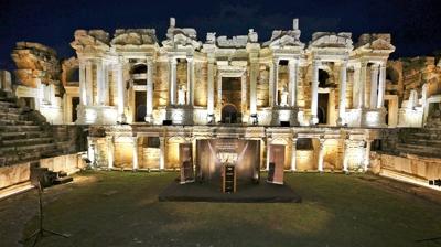 Hierapolis'te gece gezisi