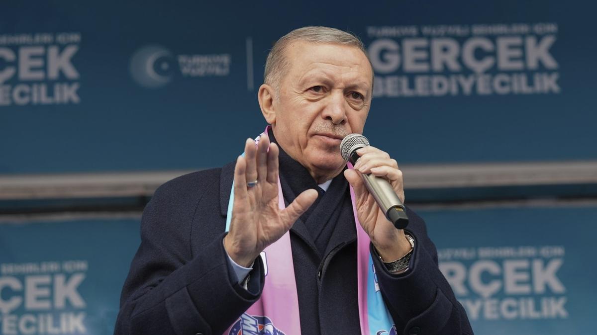 Bakan Erdoan'dan zgr zel'in darbe szlerine tepki: Milletten zr dile