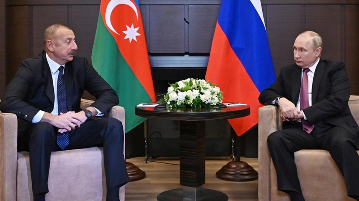 Putin ve Aliyev, terr saldrsn grt