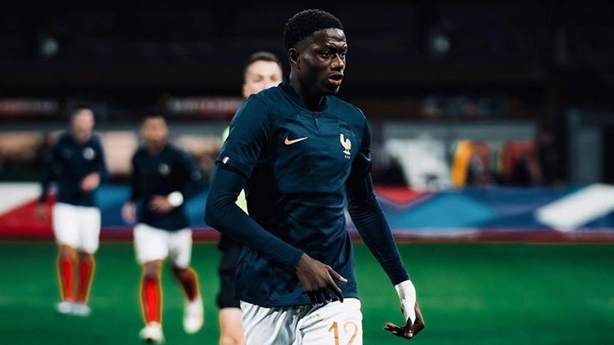 fransa milli takm mahamadou diawara oru tutma yasa fotoraflar resimleri