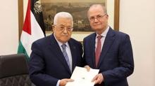 Filistin'in yeni Babakan, kabinesini Mahmud Abbas'a sundu