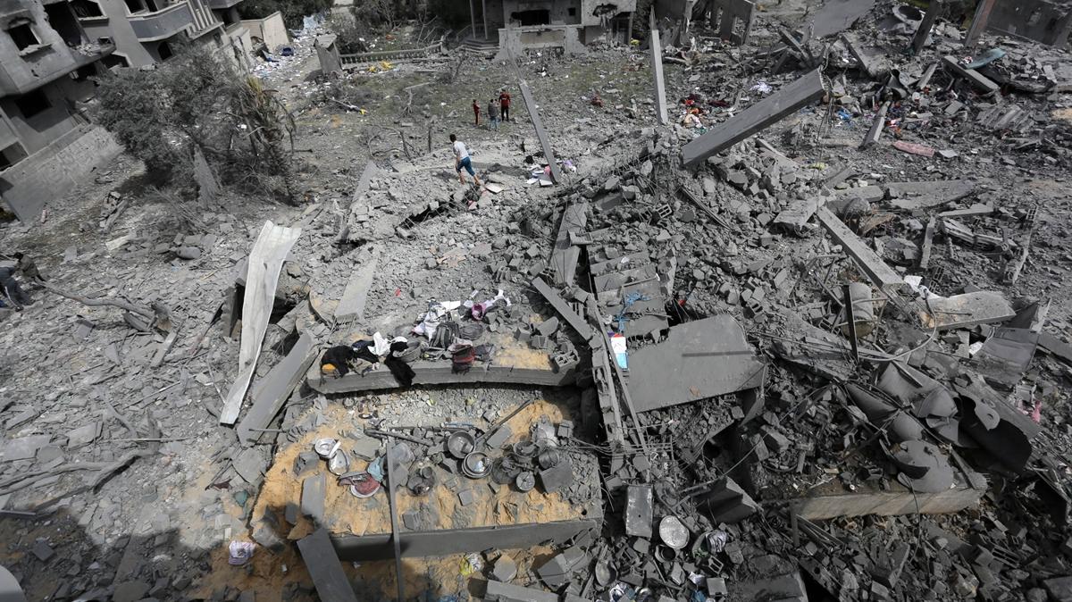 Gazze'de 176 gnde 32 bin 705 Filistinli katledildi