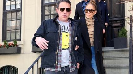 Jennifer Lopez ve Ben Affleck yeni ev arayna kt