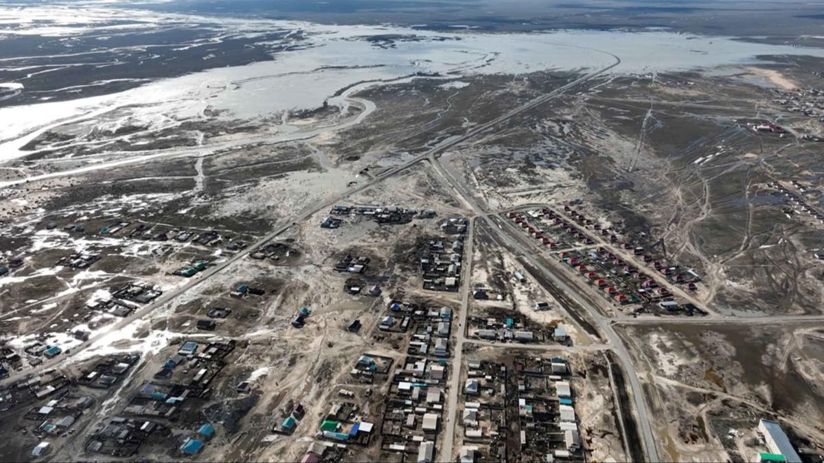 Kazakistan su taknlaryla mcadele ediyor