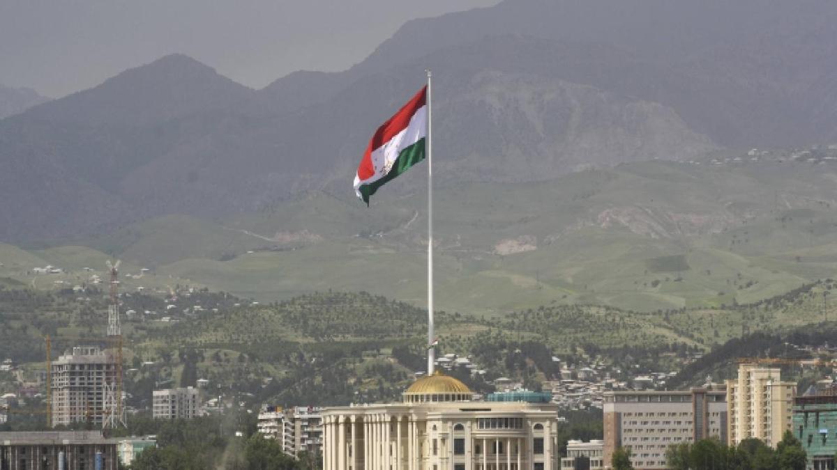 Tacikistan vatandalarna vize muafiyeti kaldrld