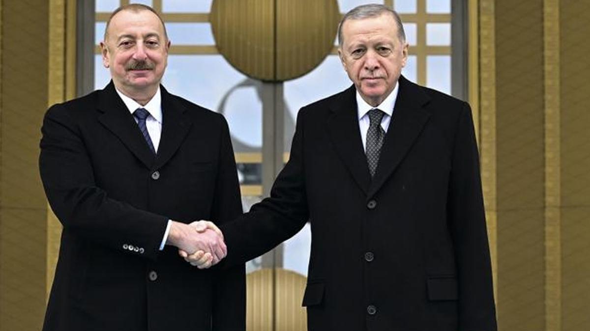 Bakan Erdoan Aliyev'le grt