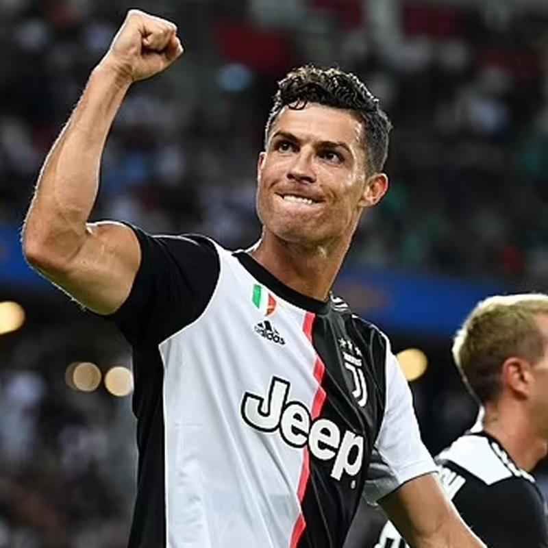 Cristiano Ronaldo, eski takm Juventus'a at davay kazand