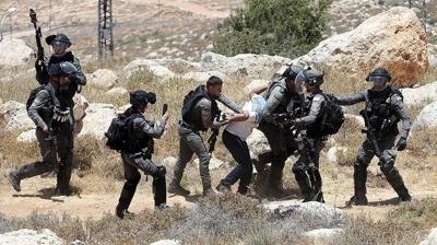 srail zulm Bat eria'da da sryor: 3 Filistinli yaraland