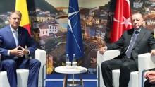 Bakan Erdoan Romanya Cumhurbakan Klaus Iohannis ile grt: NATO genel sekreterlii adayl ele alnd 
