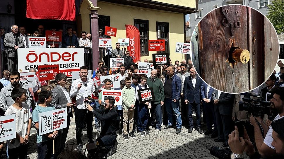 ÖNDER'den CHP'li Uşak Belediyesi'ne sert tepki... 'Gençlerin geleceğine darbe!'