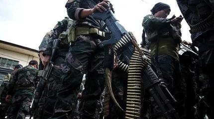 Filipinler'de 12 DEA'l terrist ldrld