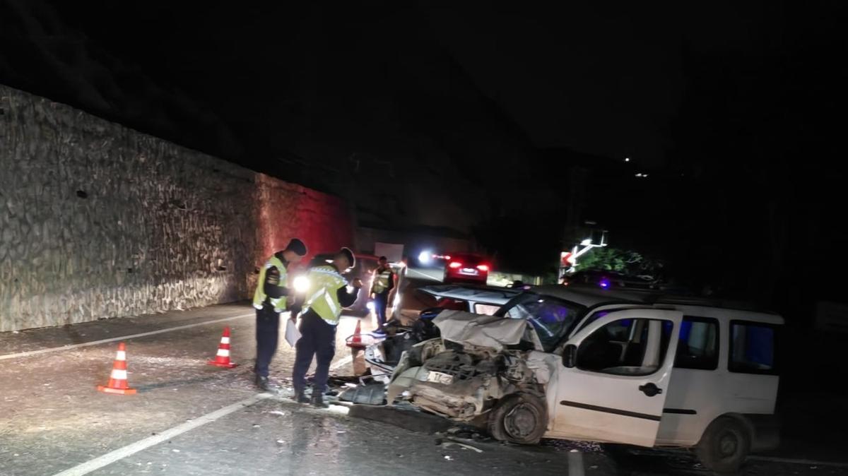 anlurfa'daki trafik kazas: l ve yarallar var