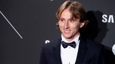 2 yllk anlama tamam! Luka Modric 'Geliyorum' dedi: Yzyln transferini duyurdular