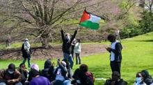 ABD'de Filistin atei: Polis Northwestern niversitesine baskn dzenledi