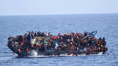 Atlantik Okyanusu'nda dzensiz gmenleri tayan tekne batt: 51 kii kayboldu