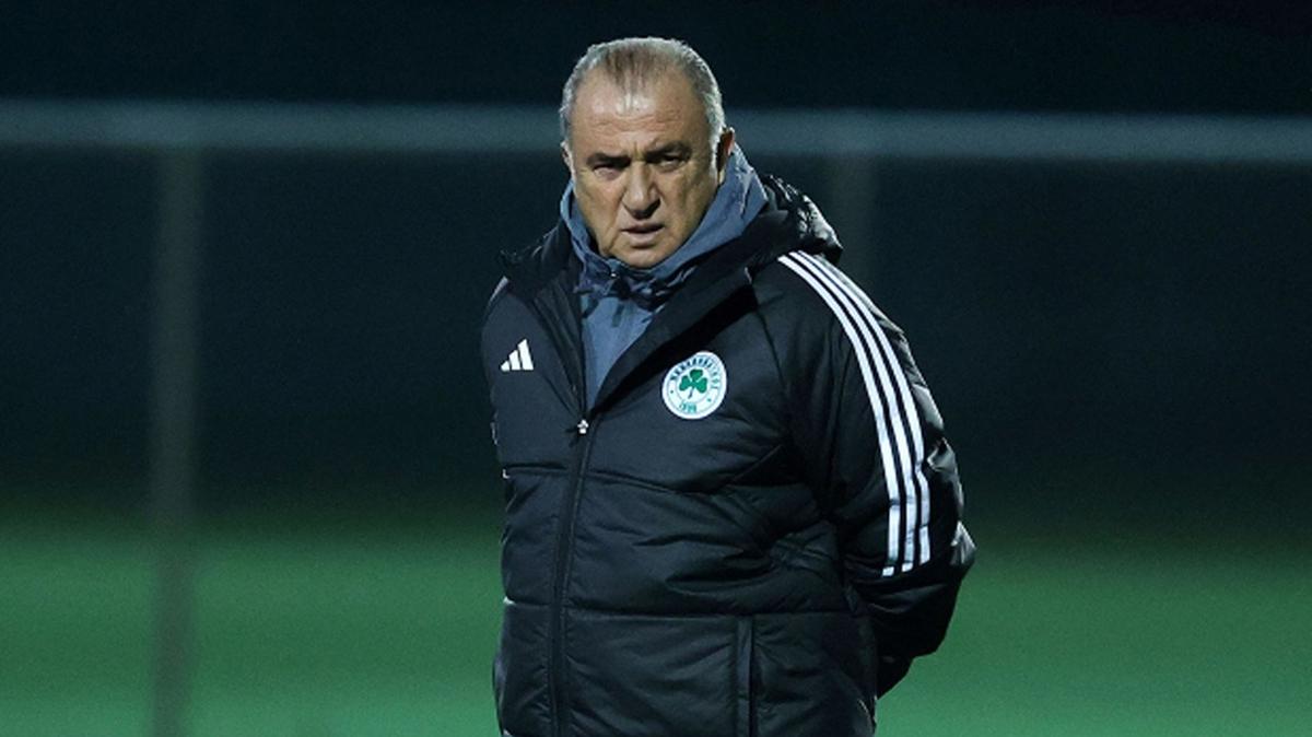 Kom%C5%9Fuda+kariyeri+k%C4%B1sa+s%C3%BCrd%C3%BC%21;+Fatih+Terim+ile+yollar+ayr%C4%B1l%C4%B1yor