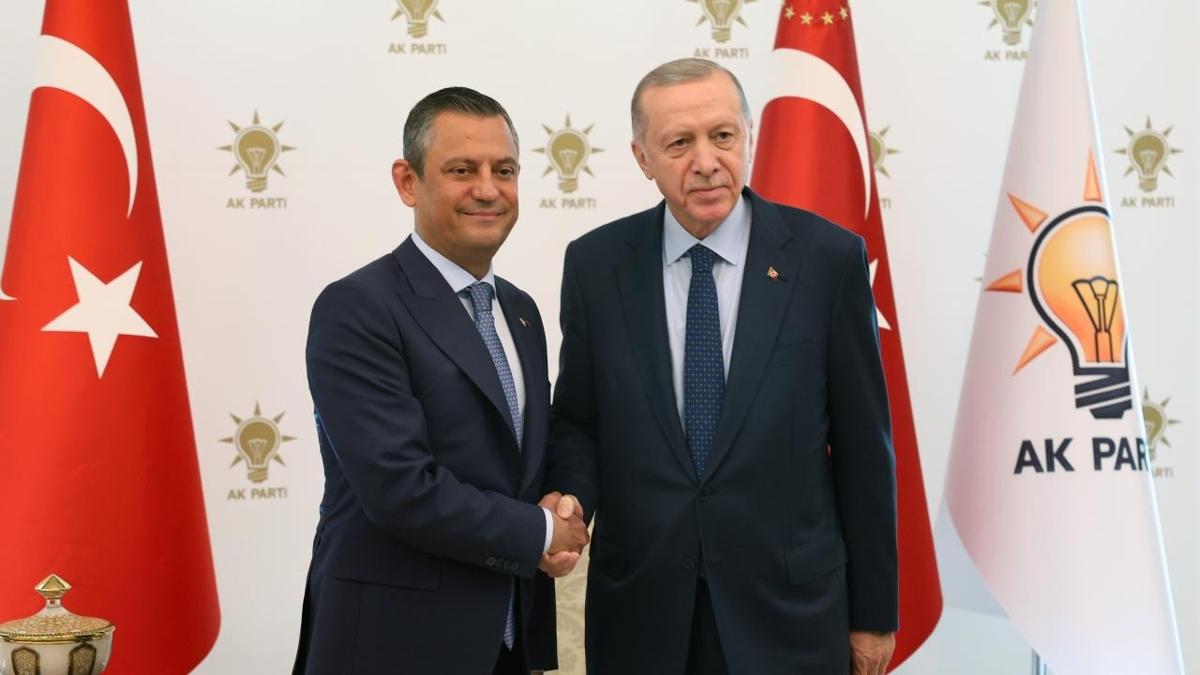 CHP Cumhurbakan erdoan zgr zel grme iadeiziyaret 15 temmuz tiyatro fotoraflar resimleri