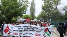 AK Genlik Filistin'in sesi oldu: 15 niversitede ''Kampsler Dur Diyor' yry