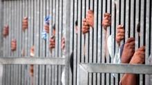 srail hapishanelerinde iki Filistinli yaamn yitirdi