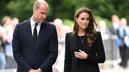 Kate Middleton kz Prenses Charlotte'n 9'uncu yan kutlad