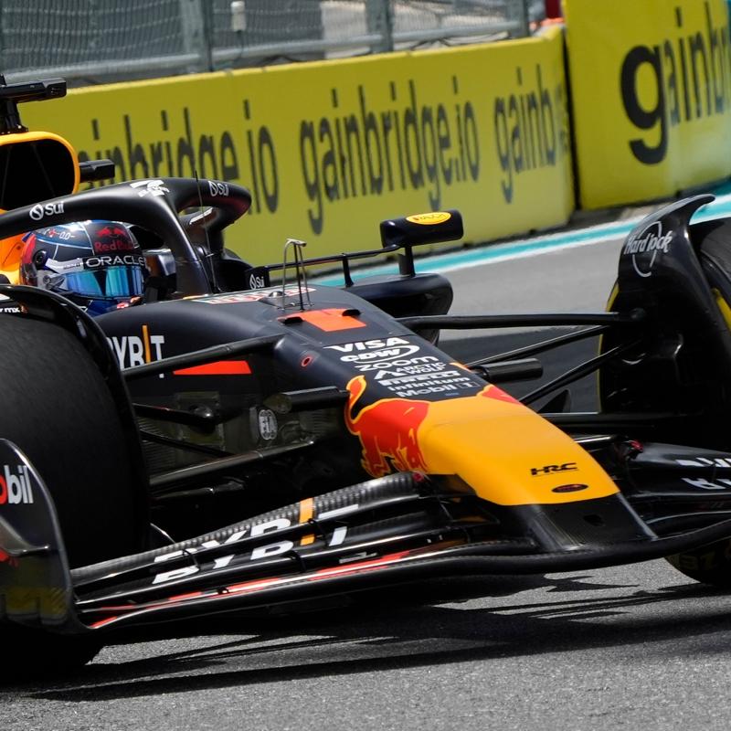 Formula 1'de pole pozisyonu bir kez daha Max Verstappen'in