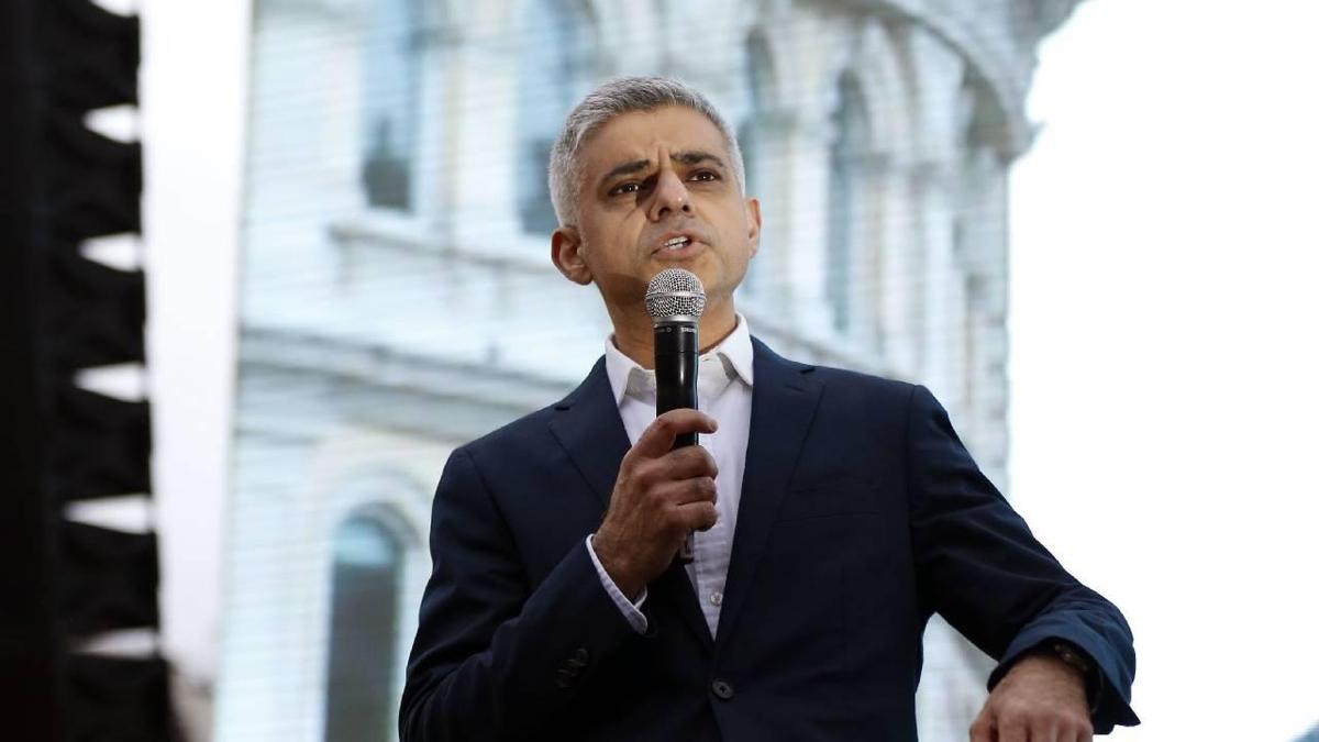 Londra Belediye Bakan nc kez Mslman Sadk Khan seildi