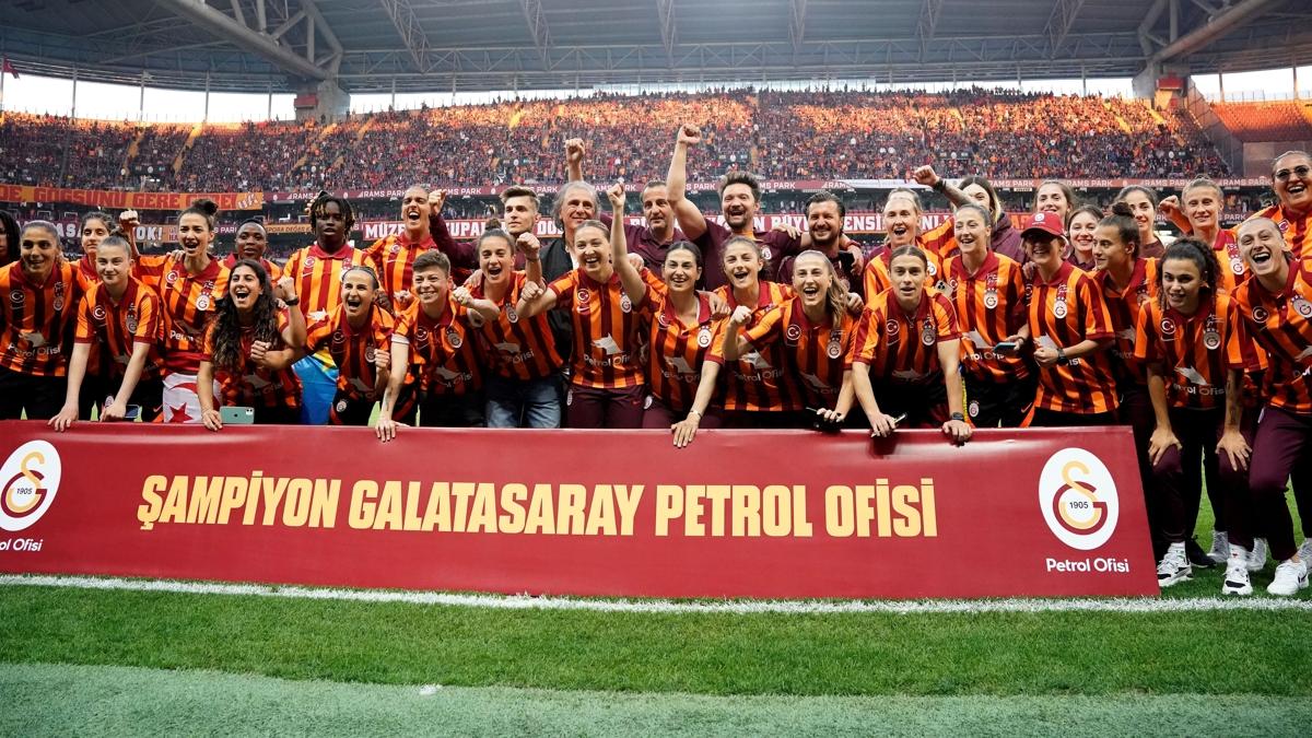 %C5%9Eampiyon+Galatasaray%21;