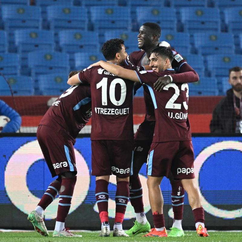 Trabzonspor kupada final iin sahaya kyor