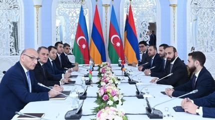 Azerbaycan ve Ermenistan arasnda bar grmesi!