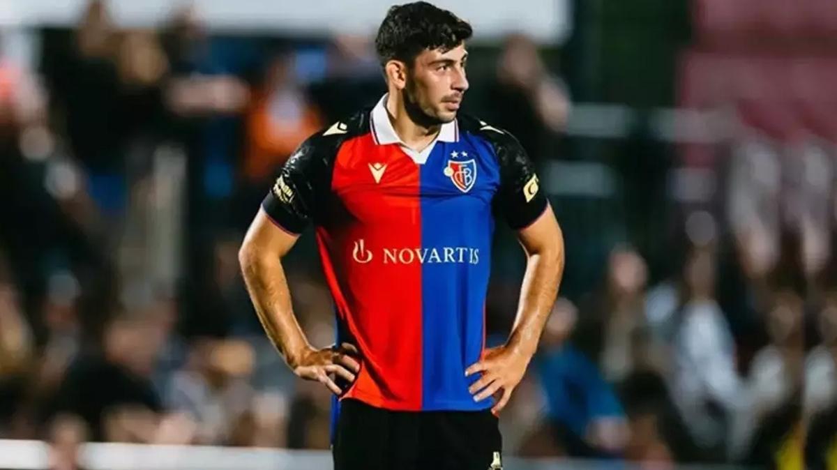 yusuf demir galatasaray basel fotoraflar resimleri
