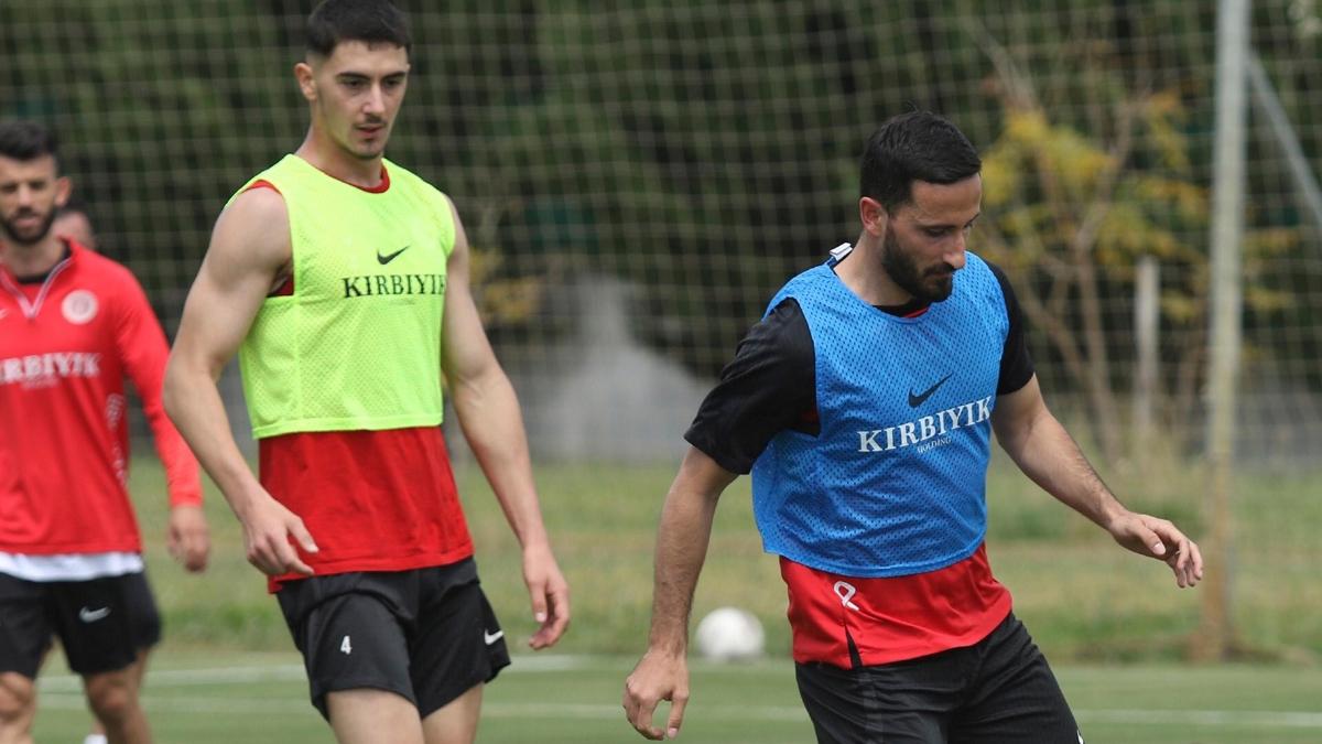Antalyaspor'da Adana Demirspor almalar balad
