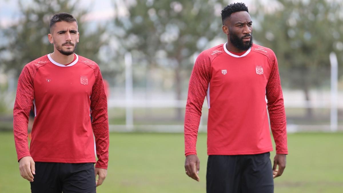 Sivasspor'da stanbulspor mesaisi sryor