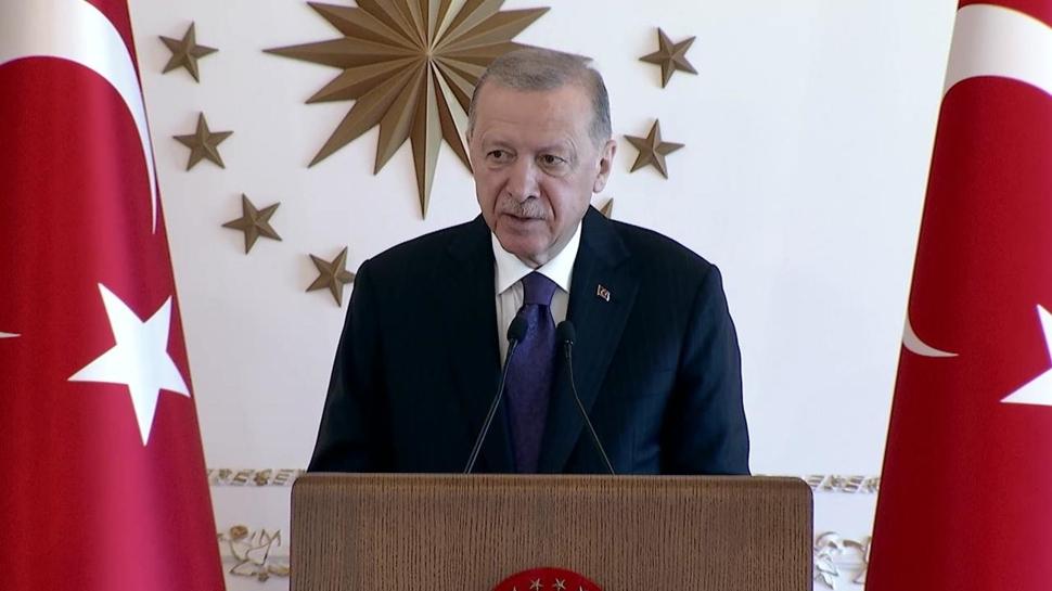 Başkan Erdoğan, gençler ve sporcularla buluştu: Türkiye'nin en büyük umudu sizlersiniz
