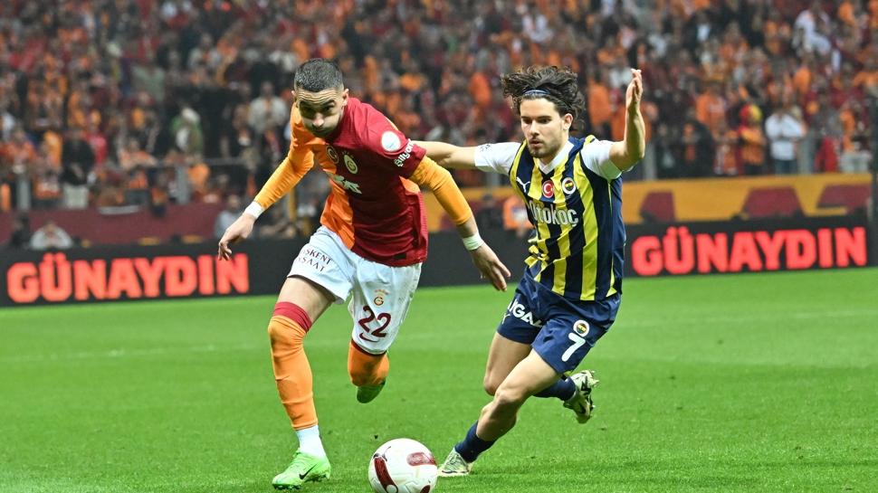 Galatasaray'a Hakim Ziyech'ten kötü haber!